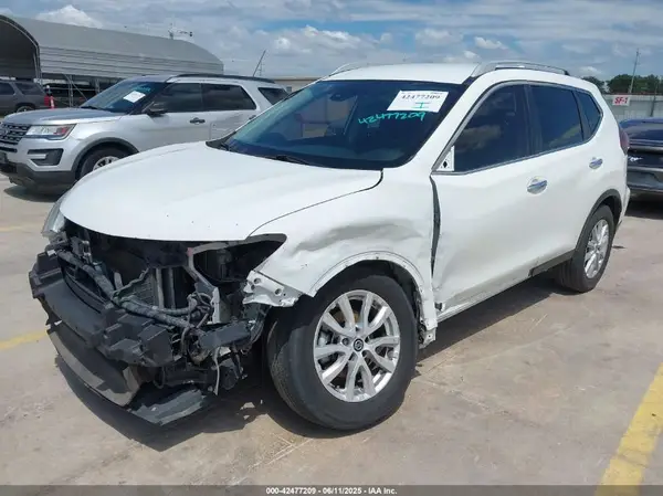 5N1AT2MTXKC819879 2019 NISSAN ROGUE - Image 2