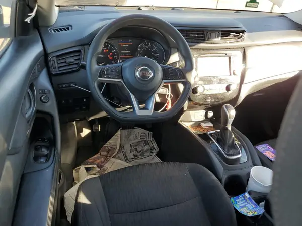 5N1AT2MTXKC821261 2019 NISSAN ROGUE - Image 8