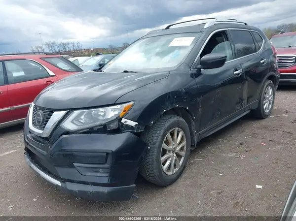 5N1AT2MTXKC821745 2019 NISSAN ROGUE - Image 2