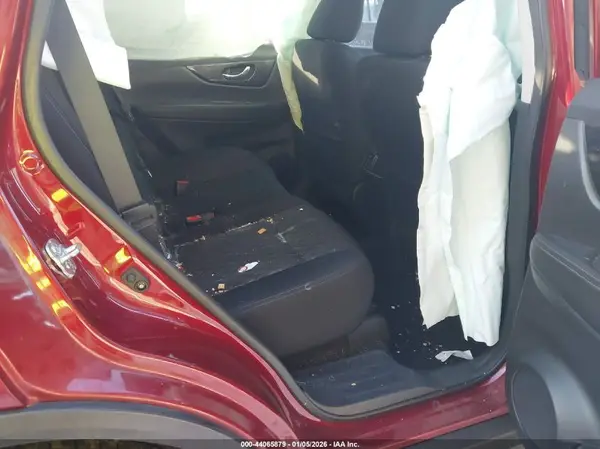 5N1AT2MTXKC834558 2019 NISSAN ROGUE - Image 8