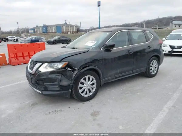 5N1AT2MTXKC838903 2019 NISSAN ROGUE - Image 2