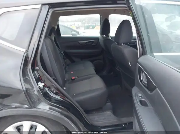 5N1AT2MTXKC838903 2019 NISSAN ROGUE - Image 8