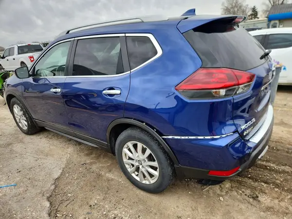 5N1AT2MTXKC842773 2019 NISSAN ROGUE - Image 2