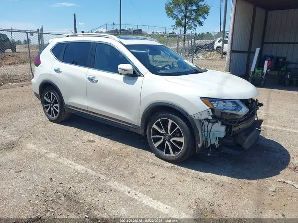 5N1AT2MTXLC703924 2020 NISSAN ROGUE - Image 1