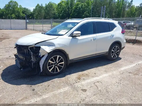 5N1AT2MTXLC703924 2020 NISSAN ROGUE - Image 2
