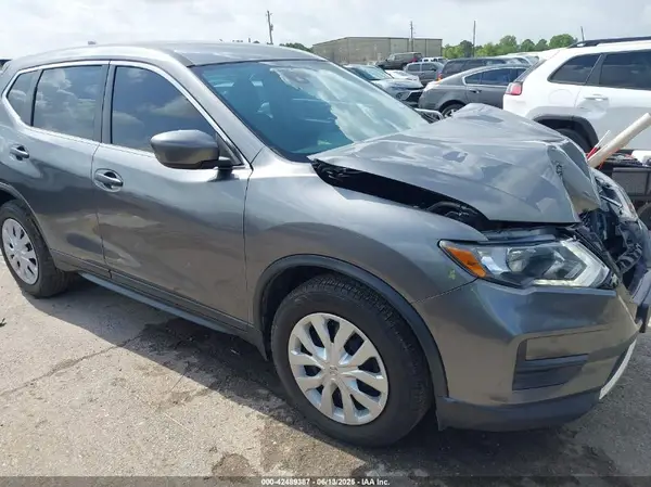 5N1AT2MTXLC730007 2020 NISSAN ROGUE - Image 1
