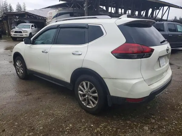 5N1AT2MTXLC792121 2020 NISSAN ROGUE - Image 2