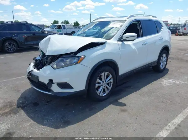5N1AT2MV0GC740634 2016 NISSAN ROGUE - Image 2