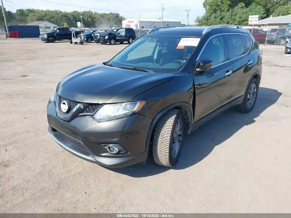 5N1AT2MV0GC740827 2016 NISSAN ROGUE - Image 2