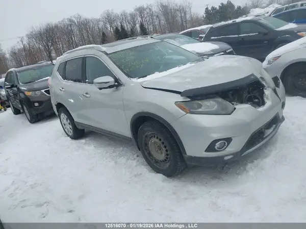 5N1AT2MV0GC746742 2016 NISSAN ROGUE - Image 1