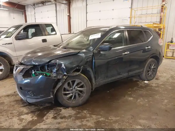 5N1AT2MV0GC764061 2016 NISSAN ROGUE - Image 2