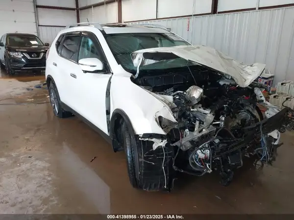 5N1AT2MV0GC770880 2016 NISSAN ROGUE - Image 1