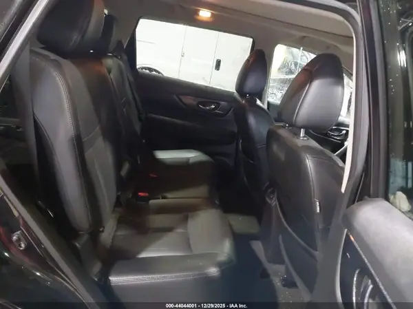 5N1AT2MV0GC780096 2016 NISSAN ROGUE - Image 8