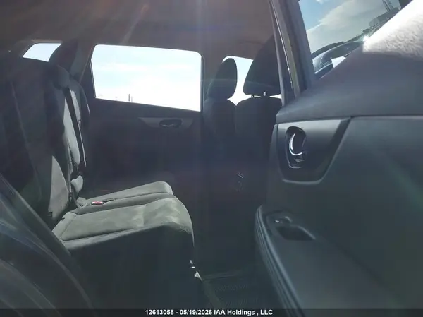 5N1AT2MV0GC781233 2016 NISSAN ROGUE - Image 8