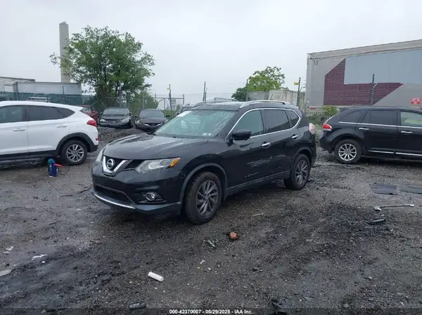 5N1AT2MV0GC783676 2016 NISSAN ROGUE - Image 2