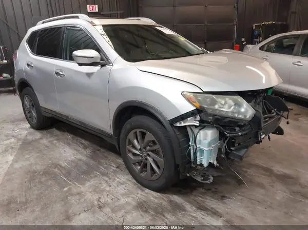 5N1AT2MV0GC787727 2016 NISSAN ROGUE - Image 1