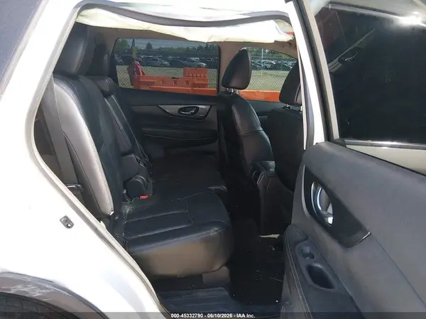 5N1AT2MV0GC798517 2016 NISSAN ROGUE - Image 8