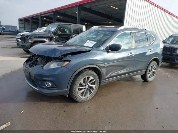5N1AT2MV0GC804817 2016 NISSAN ROGUE - Image 2