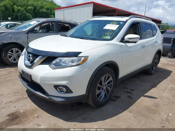 5N1AT2MV0GC810410 2016 NISSAN ROGUE - Image 2