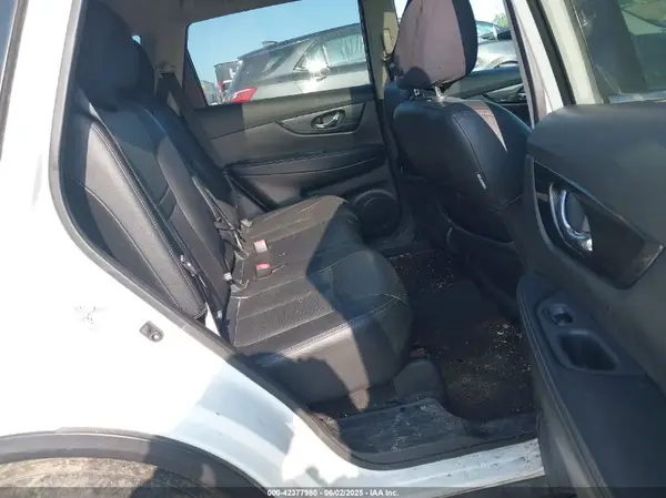 5N1AT2MV0GC813596 2016 NISSAN ROGUE - Image 8