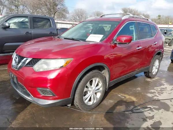 5N1AT2MV0GC814330 2016 NISSAN ROGUE - Image 2