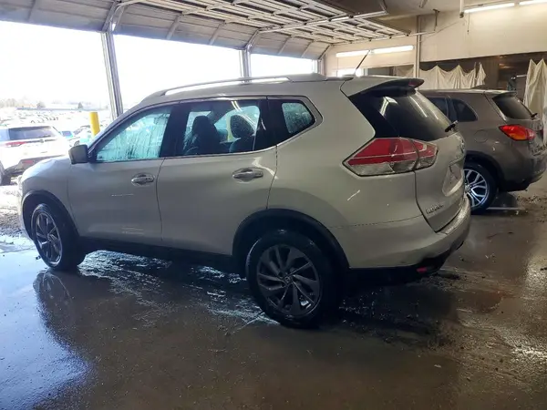 5N1AT2MV0GC828017 2016 NISSAN ROGUE - Image 2