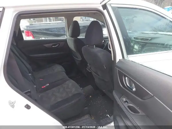 5N1AT2MV0GC834044 2016 NISSAN ROGUE - Image 8