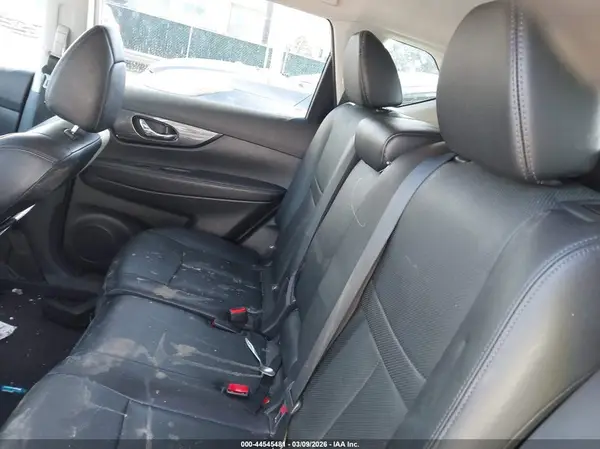5N1AT2MV0GC836490 2016 NISSAN ROGUE - Image 8