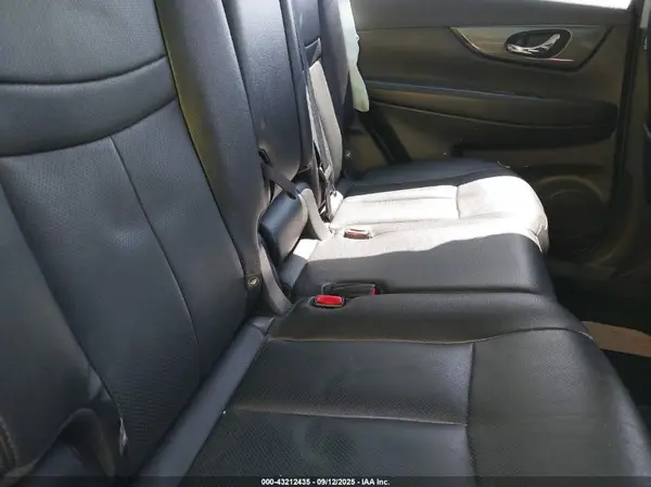 5N1AT2MV0GC837073 2016 NISSAN ROGUE - Image 8