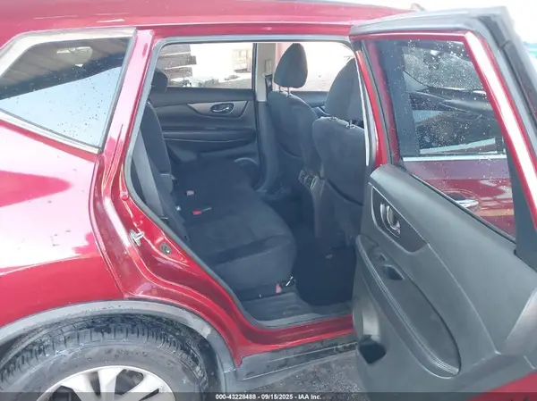 5N1AT2MV0GC843746 2016 NISSAN ROGUE - Image 8
