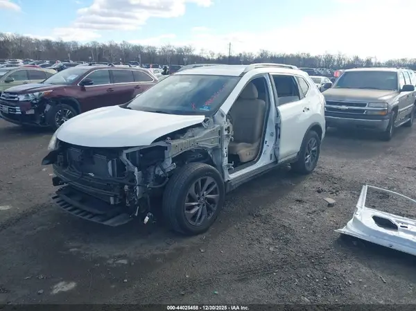 5N1AT2MV0GC874091 2016 NISSAN ROGUE - Image 2