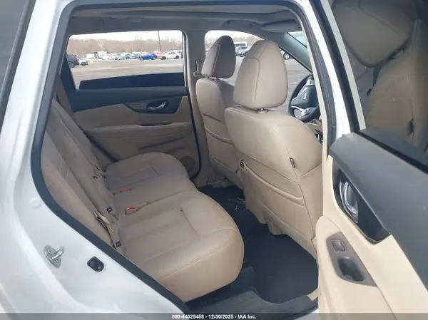 5N1AT2MV0GC874091 2016 NISSAN ROGUE - Image 8