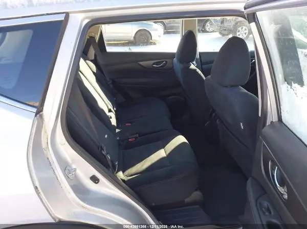 5N1AT2MV0GC889335 2016 NISSAN ROGUE - Image 8
