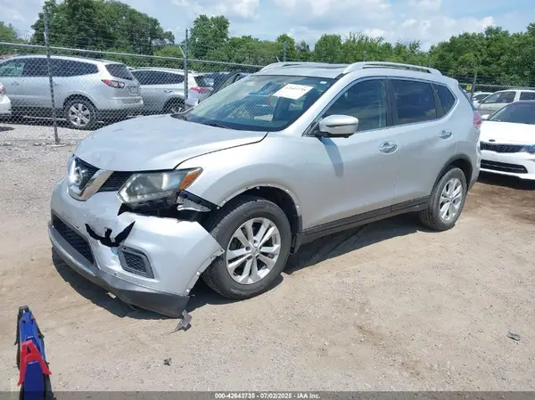 5N1AT2MV0GC899556 2016 NISSAN ROGUE - Image 2