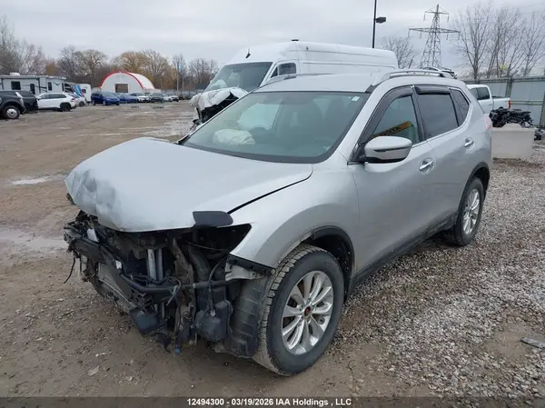 5N1AT2MV0GC910653 2016 NISSAN ROGUE - Image 2