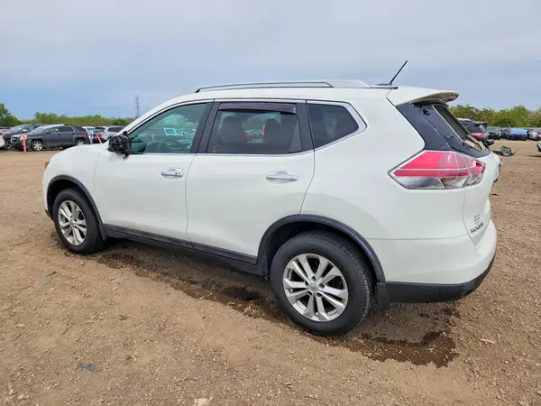 5N1AT2MV0GC915867 2016 NISSAN ROGUE - Image 2