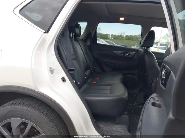 5N1AT2MV0GC921281 2016 NISSAN ROGUE - Image 8
