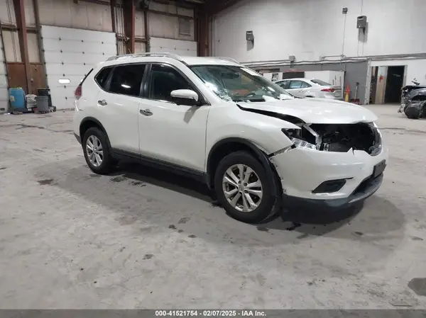 5N1AT2MV0GC922303 2016 NISSAN ROGUE - Image 1