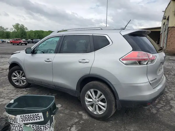 5N1AT2MV0GC924729 2016 NISSAN ROGUE - Image 2