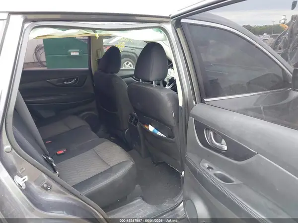 5N1AT2MV0HC731871 2017 NISSAN ROGUE - Image 8