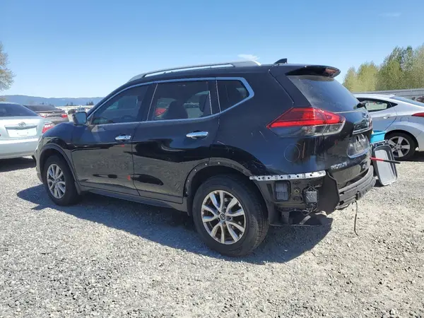 5N1AT2MV0HC733183 2017 NISSAN ROGUE - Image 2