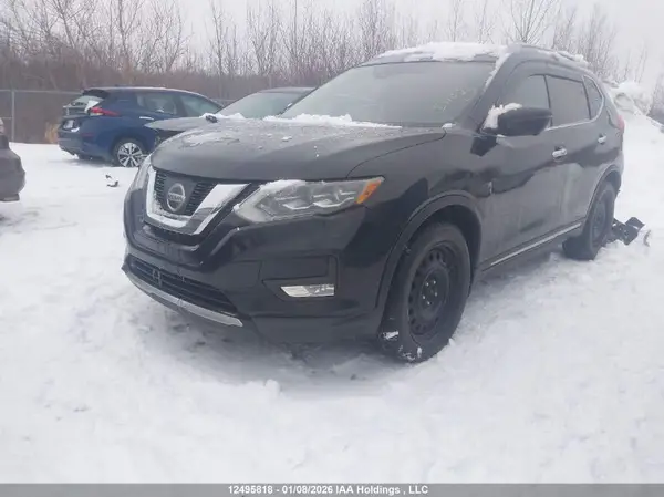 5N1AT2MV0HC741929 2017 NISSAN ROGUE - Image 2