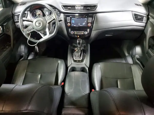 5N1AT2MV0HC744183 2017 NISSAN ROGUE - Image 8