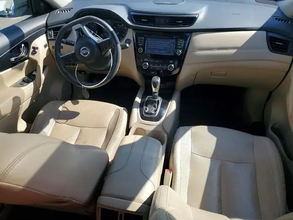 5N1AT2MV0HC745348 2017 NISSAN ROGUE - Image 8