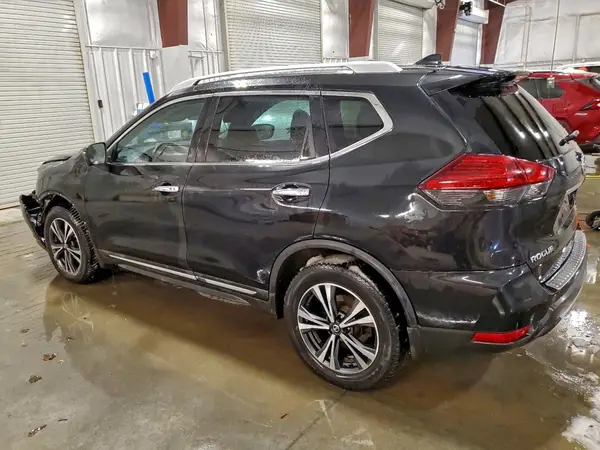 5N1AT2MV0HC748976 2017 NISSAN ROGUE - Image 2