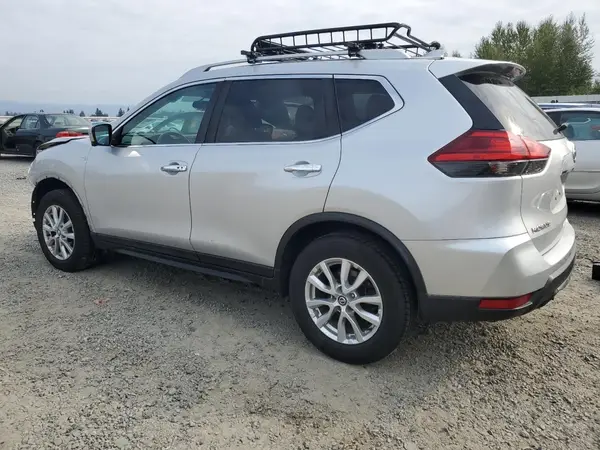 5N1AT2MV0HC750632 2017 NISSAN ROGUE - Image 2