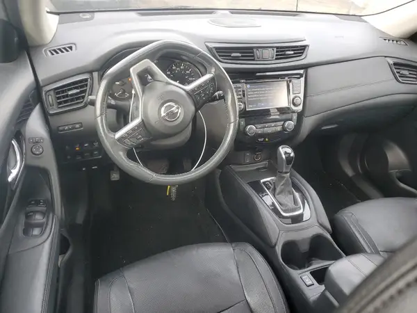 5N1AT2MV0HC753207 2017 NISSAN ROGUE - Image 8
