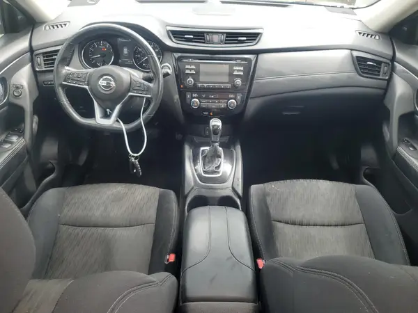 5N1AT2MV0HC755409 2017 NISSAN ROGUE - Image 8