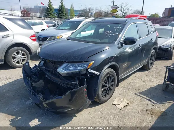 5N1AT2MV0HC756091 2017 NISSAN ROGUE - Image 2