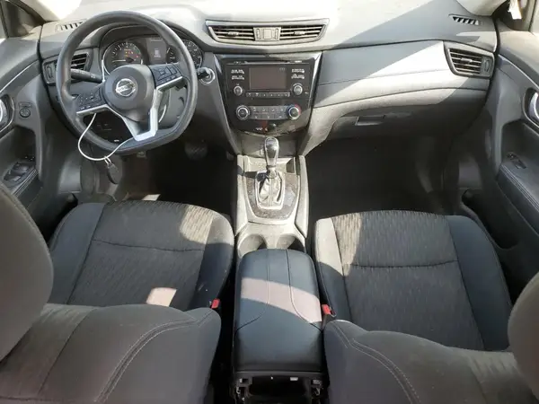 5N1AT2MV0HC756978 2017 NISSAN ROGUE - Image 8